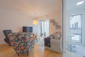 Benfica Prime Terrace II by Homing