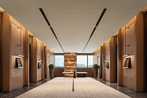 LUNGCHUEN INTERNATIONAL HOTEL