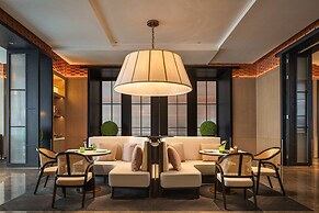 LUNGCHUEN INTERNATIONAL HOTEL