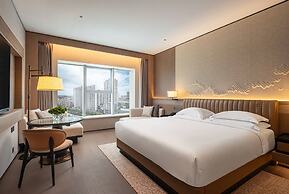 LUNGCHUEN INTERNATIONAL HOTEL