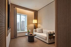 LUNGCHUEN INTERNATIONAL HOTEL