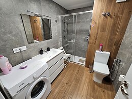 Hlius Brand New Apartments
