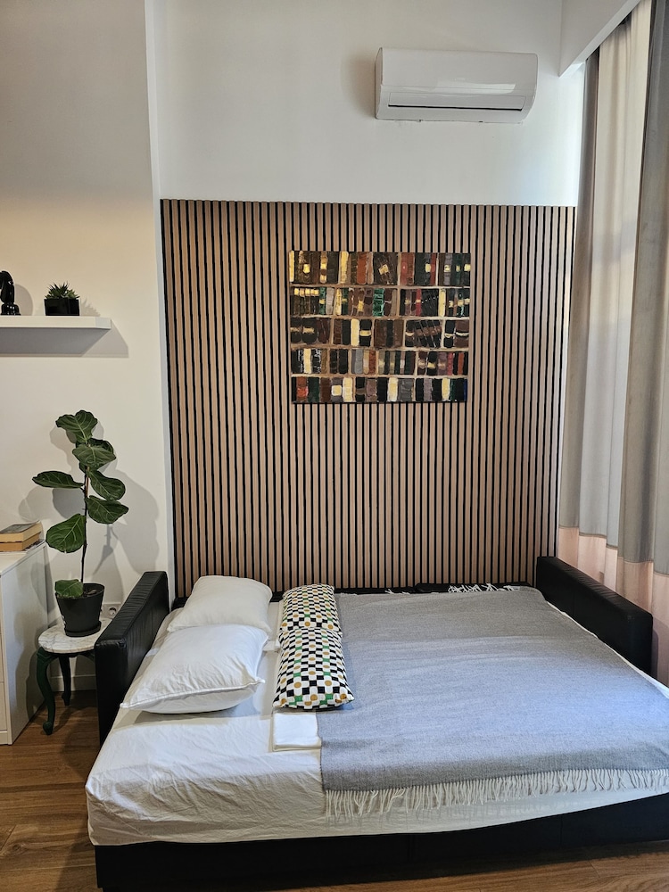 Hlius Brand New Apartments