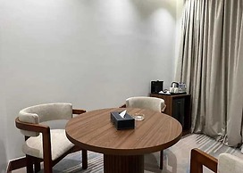 Dancenter Luxury Central King Fahd Road Formerly Anan Hotel