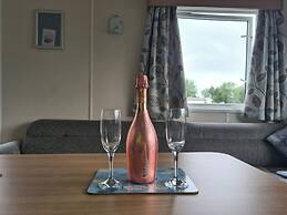 The Mayflower - Family & Pet Friendly