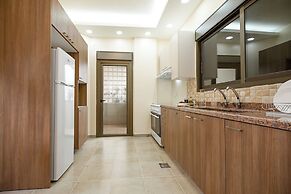 Akl - Chic Apts & Balconies in Batroun