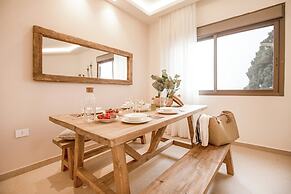 Akl - Chic Apts & Balconies in Batroun