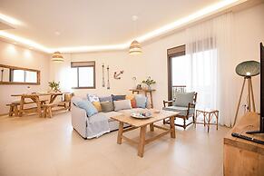 Akl - Chic Apts & Balconies in Batroun