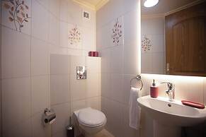 Akl - Chic Apts & Balconies in Batroun
