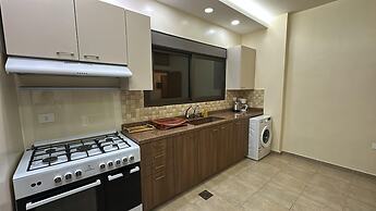 Akl - Chic Apts & Balconies in Batroun