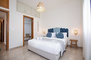 Akl - Chic Apts & Balconies in Batroun