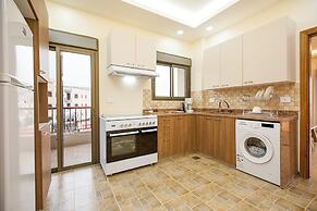Akl - Chic Apts & Balconies in Batroun