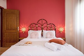 Akl - Chic Apts & Balconies in Batroun
