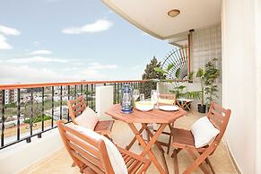 Akl - Chic Apts & Balconies in Batroun
