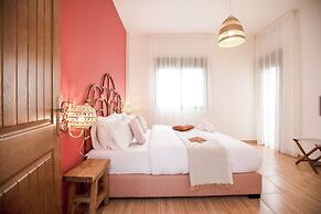 Akl - Chic Apts & Balconies in Batroun