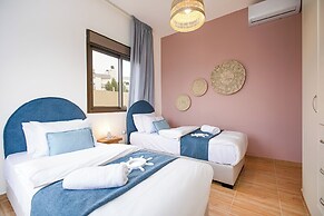 Akl - Chic Apts & Balconies in Batroun