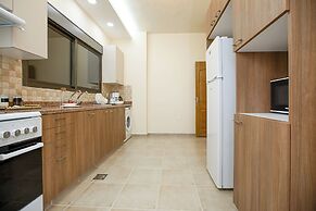 Akl - Chic Apts & Balconies in Batroun