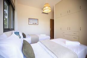 Akl - Chic Apts & Balconies in Batroun