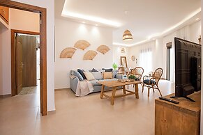 Akl - Chic Apts & Balconies in Batroun