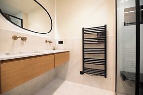 Elegant Apt With AC - 2br-6p -palais Garnier