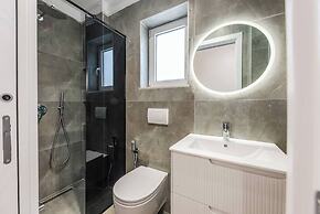 SEA LA VIE SUITES