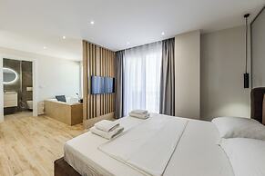 SEA LA VIE SUITES