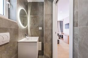SEA LA VIE SUITES