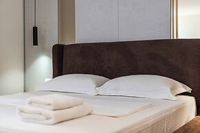 SEA LA VIE SUITES