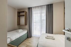 SEA LA VIE SUITES