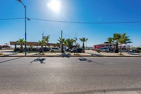 SEA LA VIE SUITES