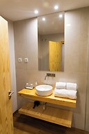Hotel Mezio National Park