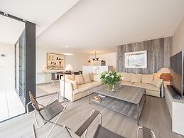 Wagram Apartment for 8 Peoples