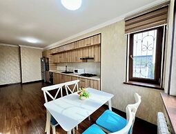 Apartments near metro station Minor