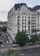 Apartments near metro station Minor