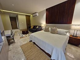 Beatiful Loft in Puerto Morelos Beach Front 9-4