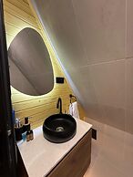 Mestia POV Luxury Cabins