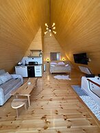 Mestia POV Luxury Cabins