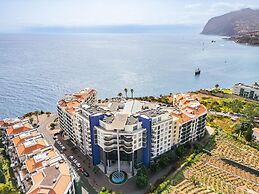 Doca s Refuge by Homie