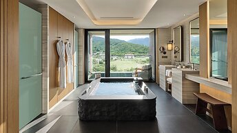 Intercontinental New Taipei Hot Spring by IHG
