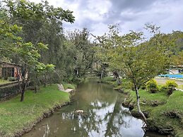 Riviera Escondida