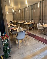 HOTEL HNR
