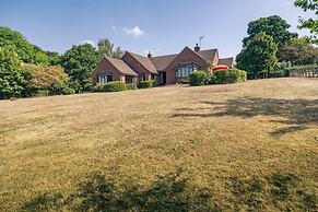 A Beautiful 3-Bed Worcestershire Home
