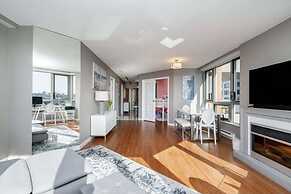 Convenient Downtown Flat