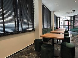Downtown Suites