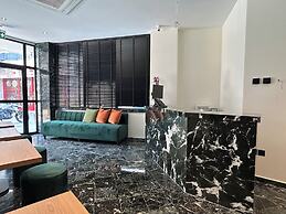 Downtown Suites