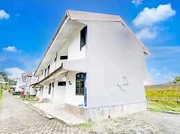 Capital O Cipanas Residence (Villa Agape)