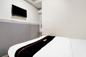 Collection O 94637 Teratai Residence