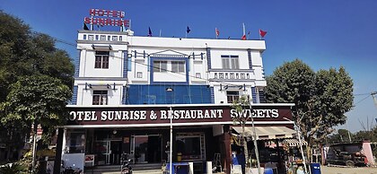 Sunrise Hotel & Restaurant