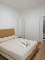 Dell'Ova 98 Rooms