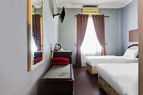 Townhouse Oak Syariah Hotel Binjai